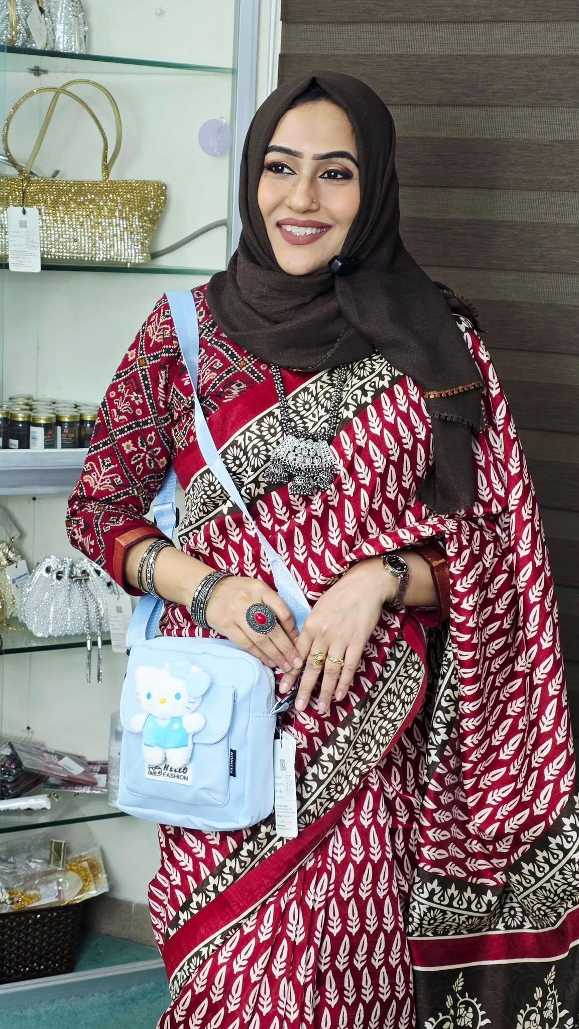 Hello Fashion Premium Fabric Mobile Bag