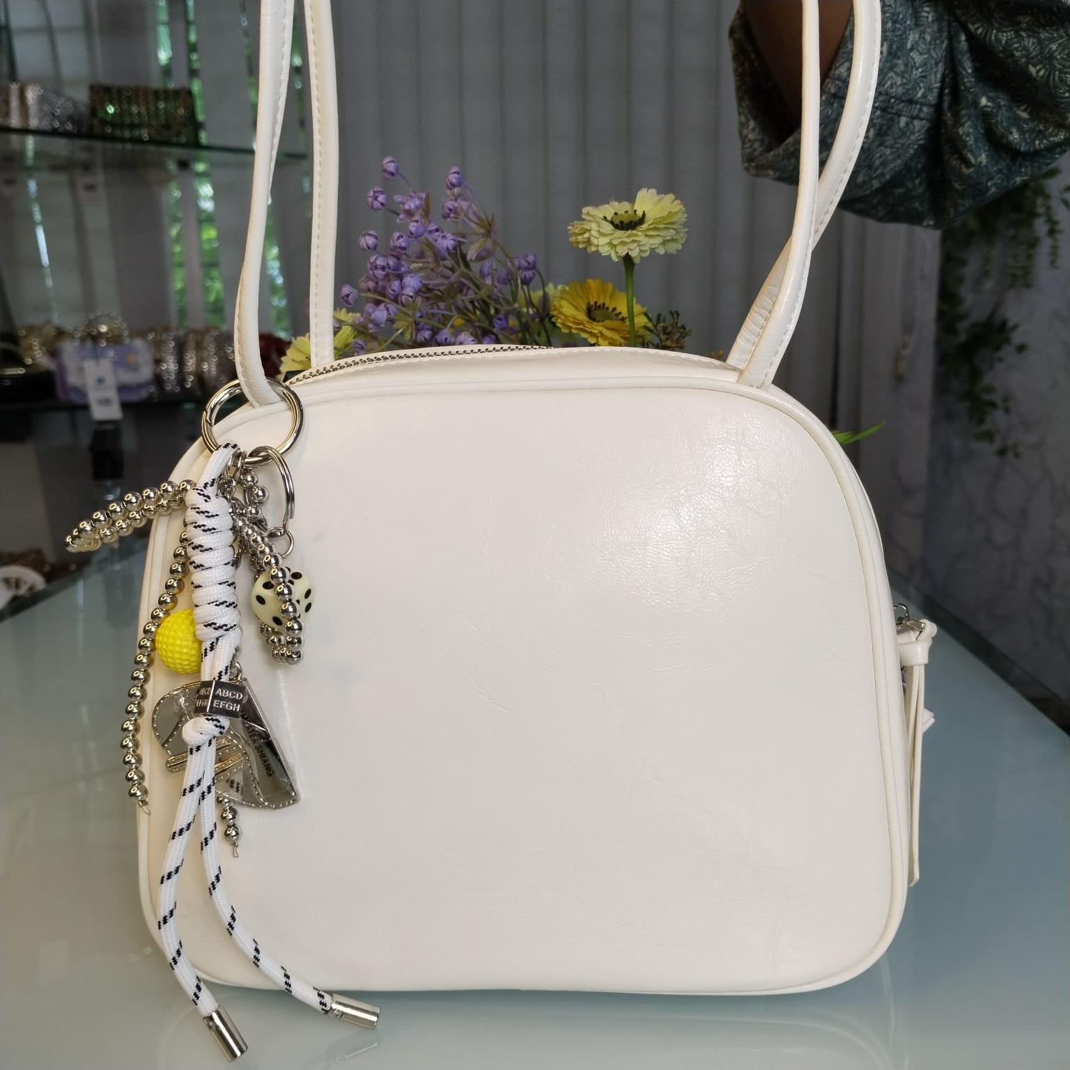 MeaTea Brand Lusarious Shoulder Bag – Off-White