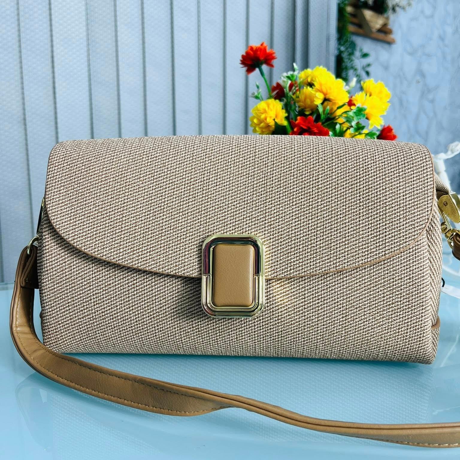 Luxurious Leather Hand Bag with Long Belt – Dark Khaki