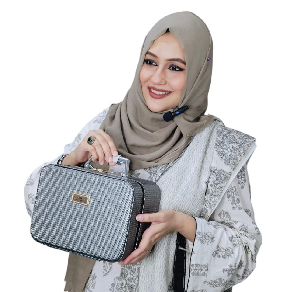 Paixuanni Brand Luxurious Makeup Organizer Bag – Size: 7"/9.5"