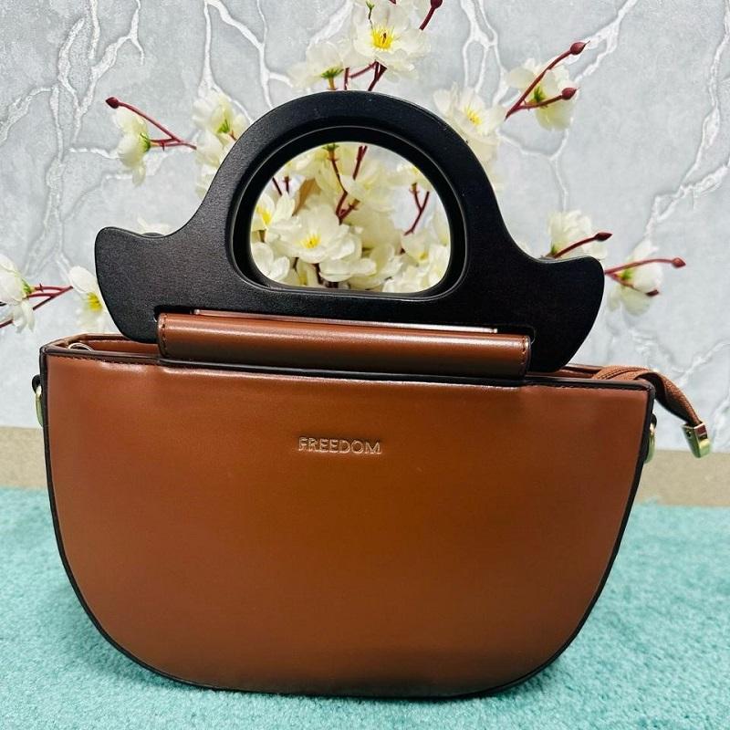 Freedom Premium Quality PU Leather Fashionable Shoulder Bag for Ladies